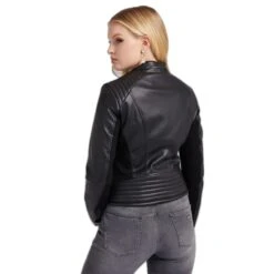 Giacca Di Pelle Da Donna Guess New Fiammetta -Trussardi Negozio guess w2yl19 we480 jblk 3