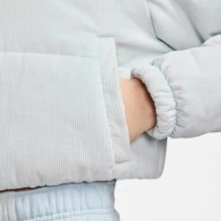 Piumino Con Zip Da Donna Nike Sportswear Air Therma-FIT -Trussardi Negozio nike dq6930 043 phsym004 nw