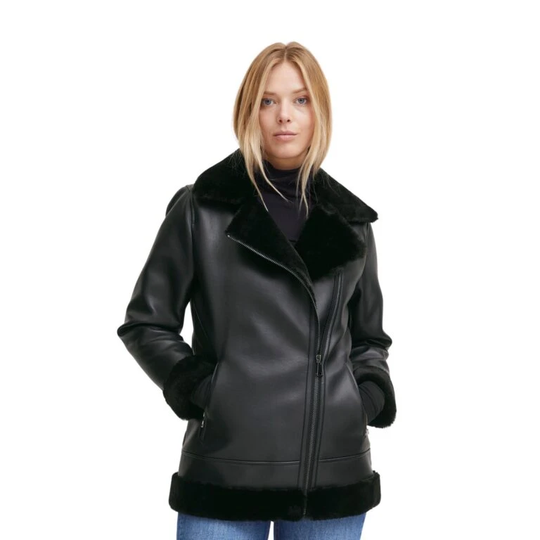 Trussardi Negozio -Trussardi Negozio b young 20813404 200451 0 768x768 1